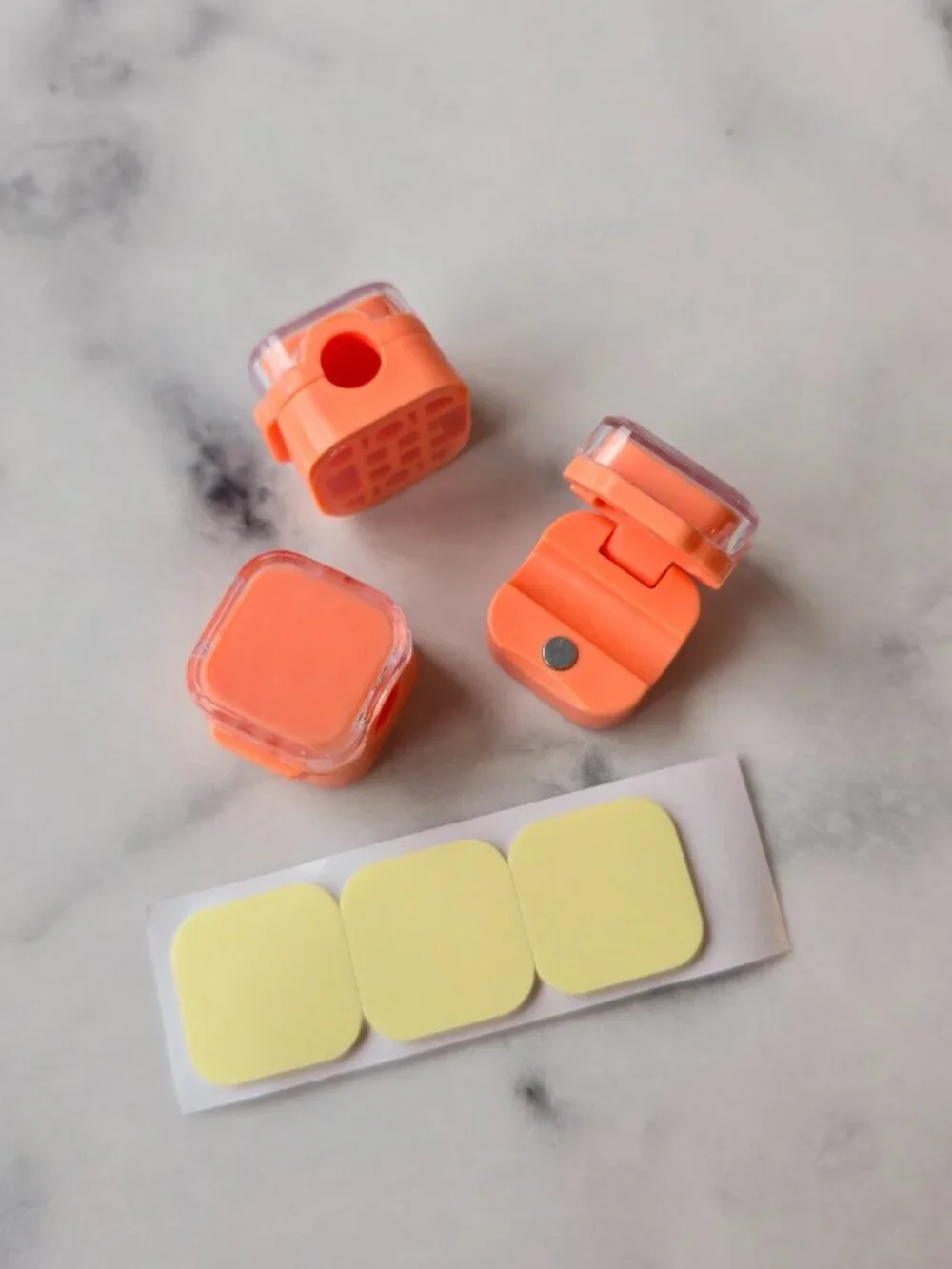 3PCS Magnetic Cable Organizer Clips w/ Double-Sided Tape | USB-C iPhone Desk Hol
